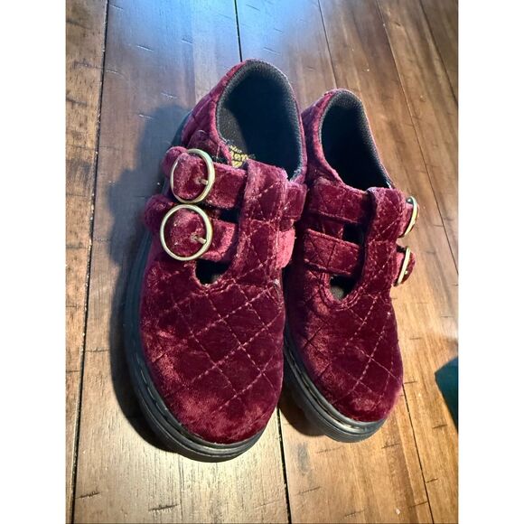 DR MARTENS JUNIOR 8065 QUILTED VELVET MARY JANE SHOES - Picture 2 of 14